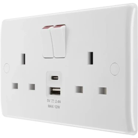 13A 2 Gang Switch Socket + 3A 22W 2-Outlet Type A & C USB 
