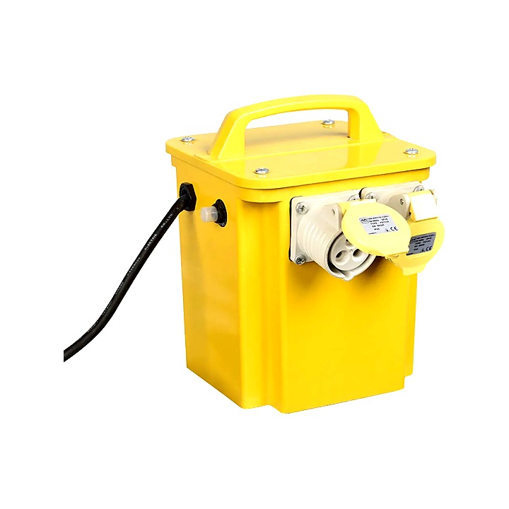 Luceco 2 Socket 110V Transformer 110V 3.3KVA 16A 