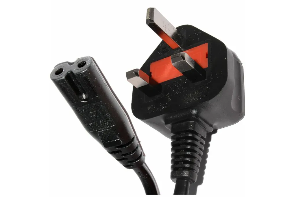 Black 2m 8 Figure Mains Power Cable UK Plug 13A